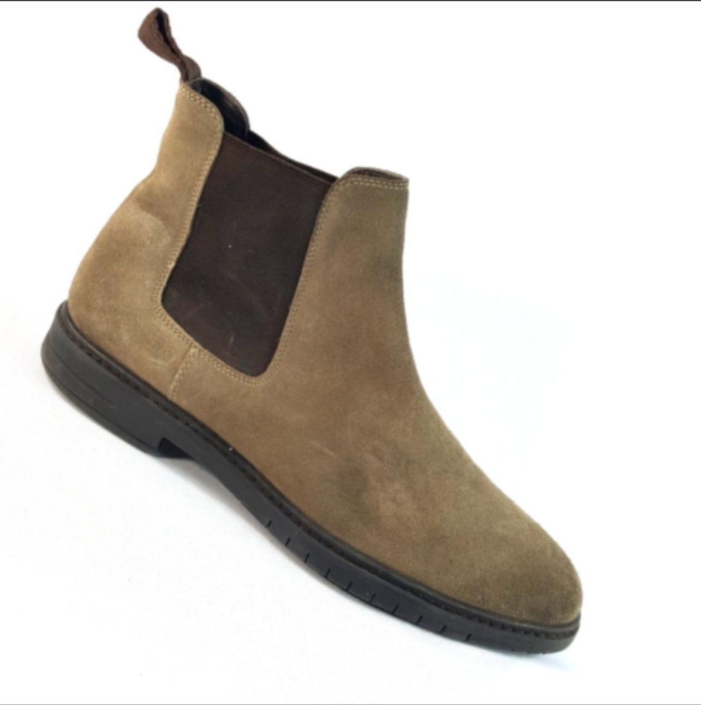 Steve Madden Olive Brown Suede Chukka Boot